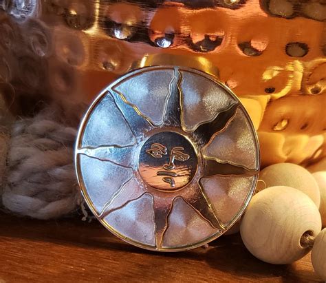 dark souls 1 sunlight medal.